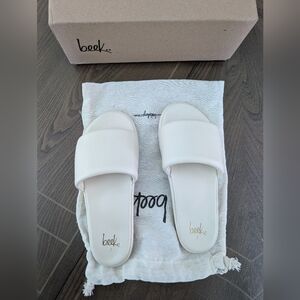 BEEKLeather Puffbird Sandals in Eggshell